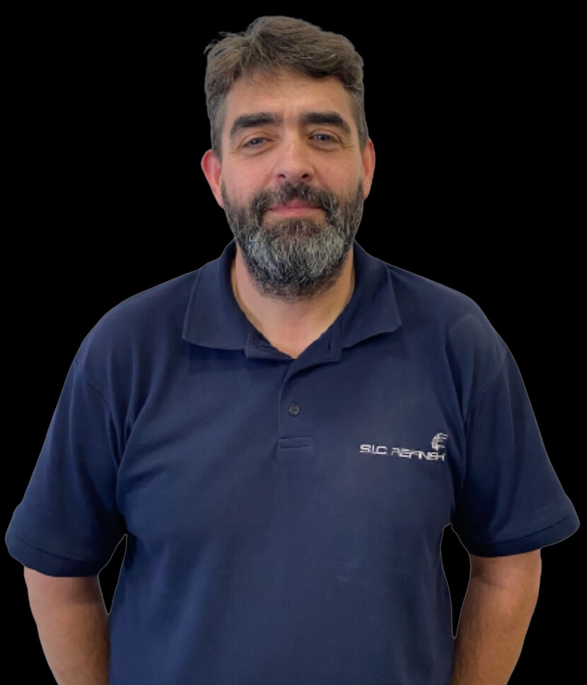 Dani, departamento comercial de SIC Refinish